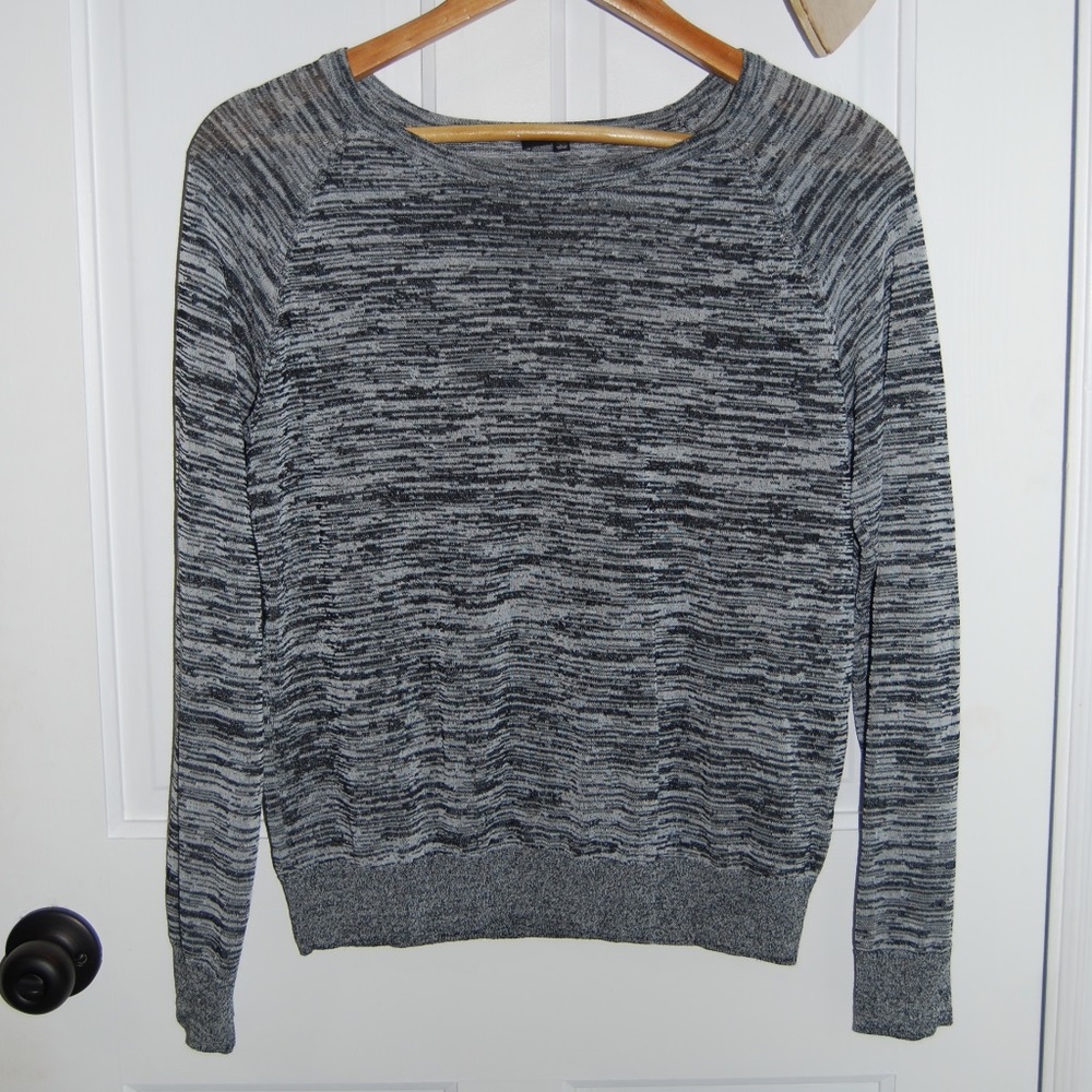 Aritzia Babaton Linen Blend Long Sleeve